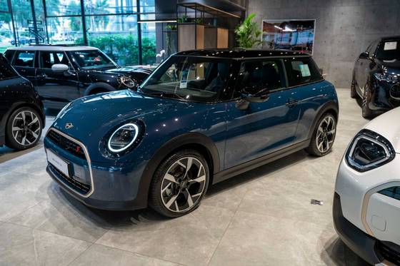 MINI COOPER 2.0 16V TWINPOWER GASOLINA S TOP 2P STEPTRONIC MINI COOPER 2.0 16V TWINPOWER GASOLINA S TOP 2P STEPTRONIC